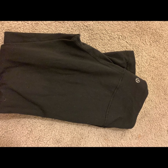 Lululemon wunder under crops - Picture 6 of 6